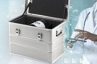 Koffermodell aus Aluminium mit individuellen Einlagen aus Schaumstoff